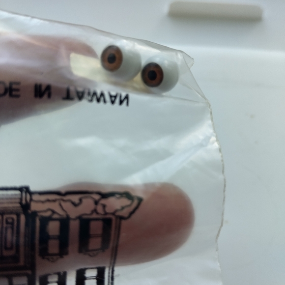 Playhouse Collection 8mm Brown Doll Eyeballs Eyes for Doll Making - Picture 2 of 2